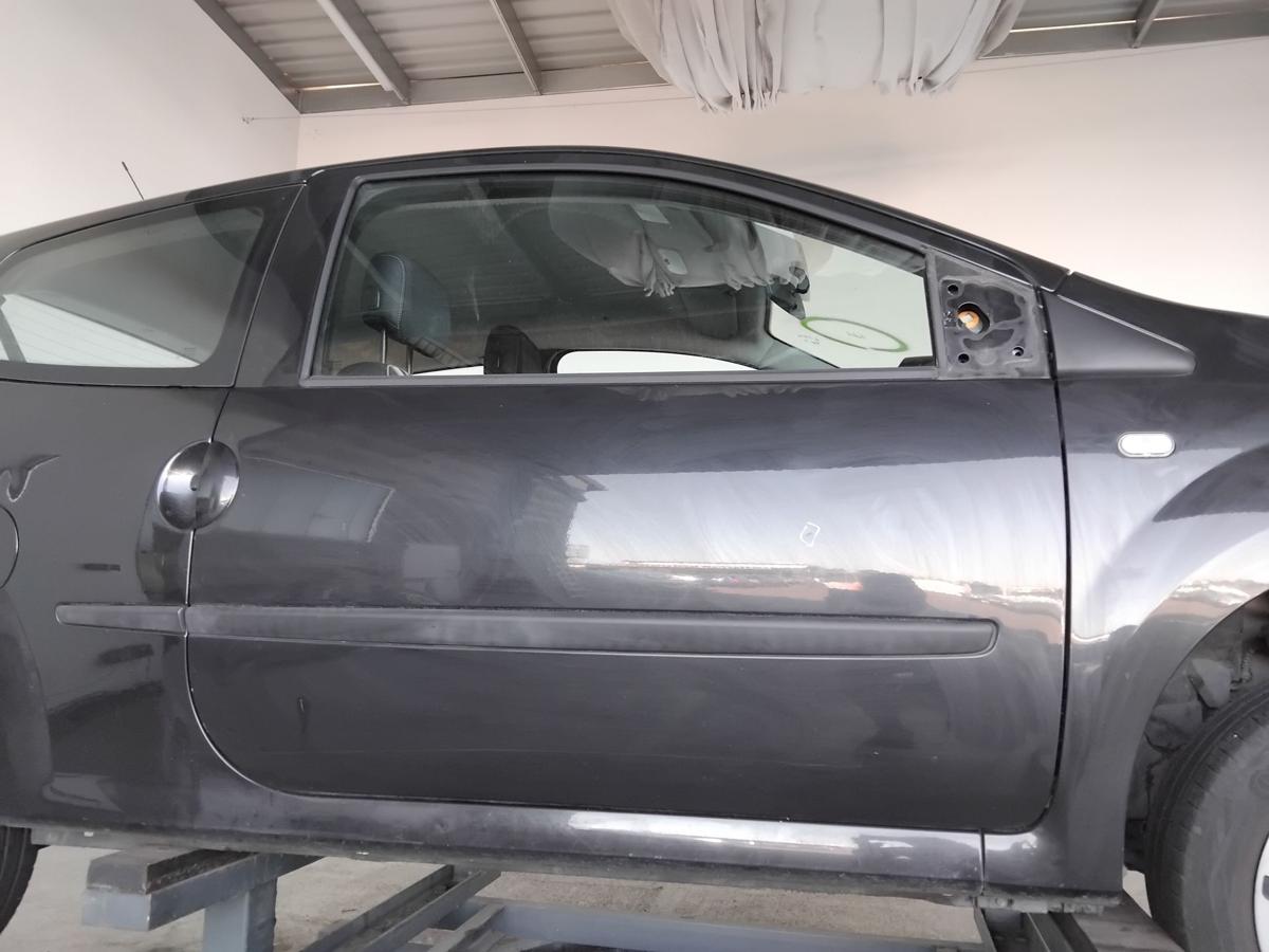 Renault Twingo 2 T&uuml;r vorn rechts Beifahrert&uuml;r schwarz NV676 BJ2014