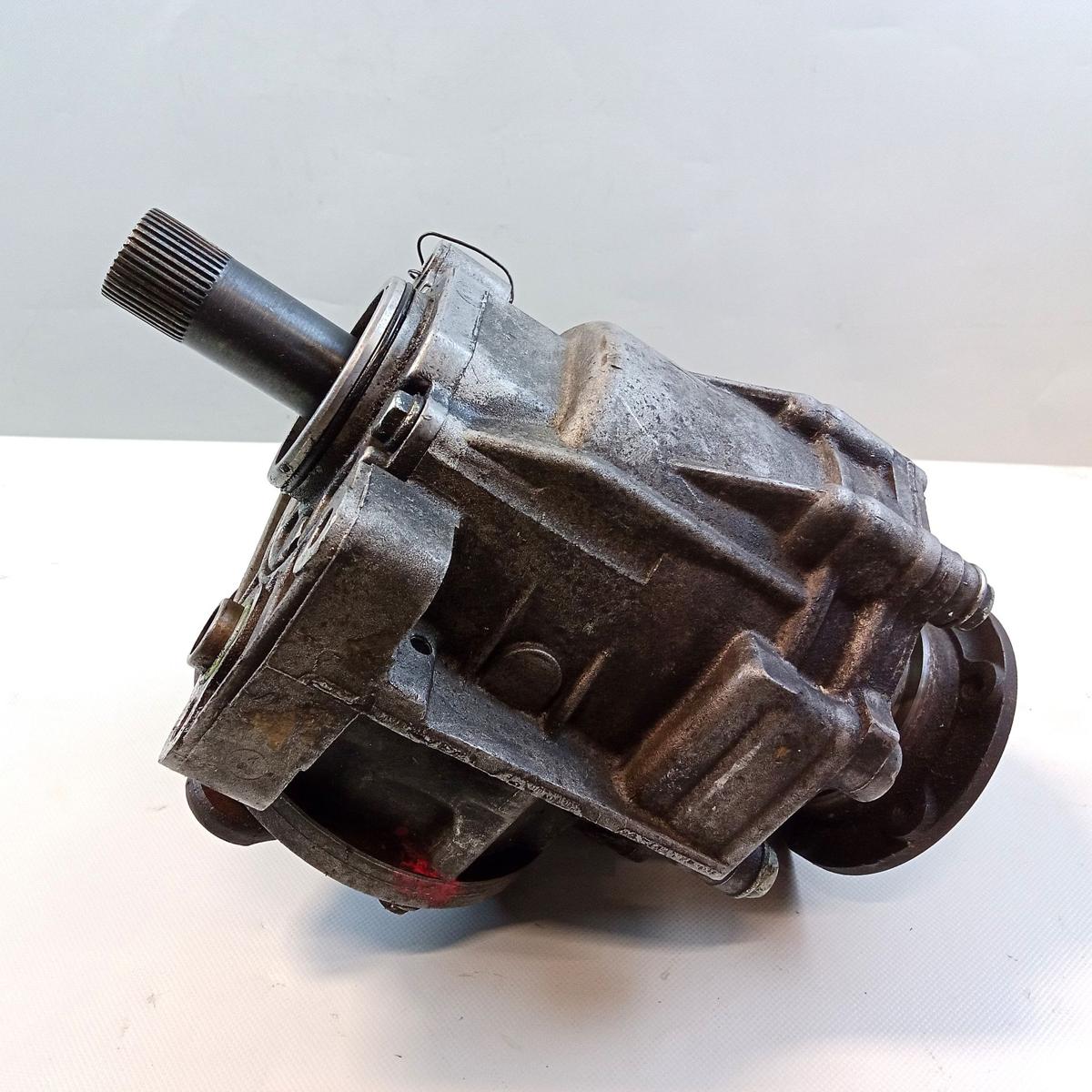 Audi A3 8L original Verteilergetriebe Winkelantrieb vorn 02M409053EZSB BJ2000