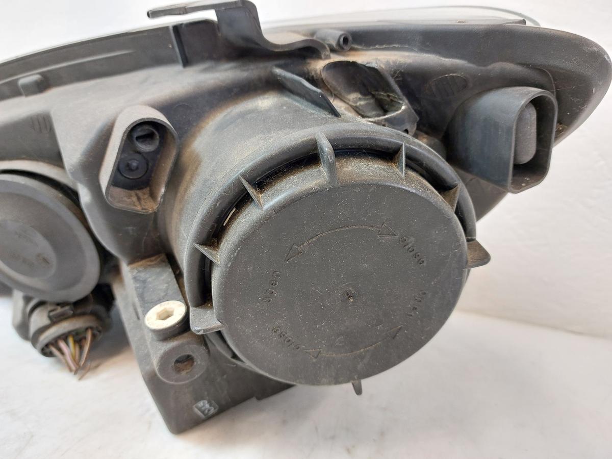 VW Golf Plus 5M Scheinwerfer Hauptscheinwerfer Frontscheinwerfer vorn rechts