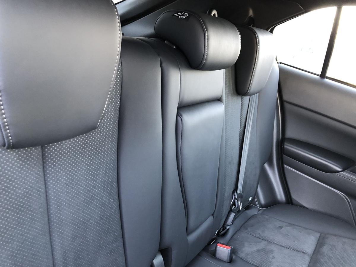 Mitsubishi Eclipse Cross GK0 ab21 Rücksitzbank Sitzbank Rückbank OEM Kunstleder