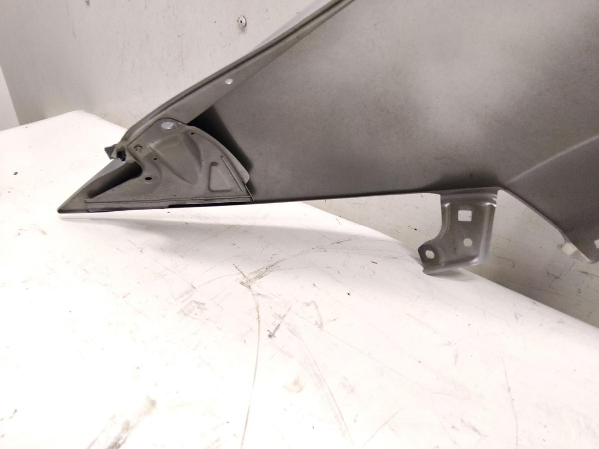 Honda Civic 8 FK1 original Kotfl&uuml;gel vorn rechts silbermetallic BJ2008