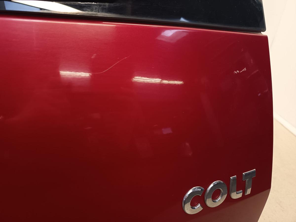 Mitsubishi Colt Z30 original Heckklappe mit Scheibe Klappe hinten ROT Bj 2009