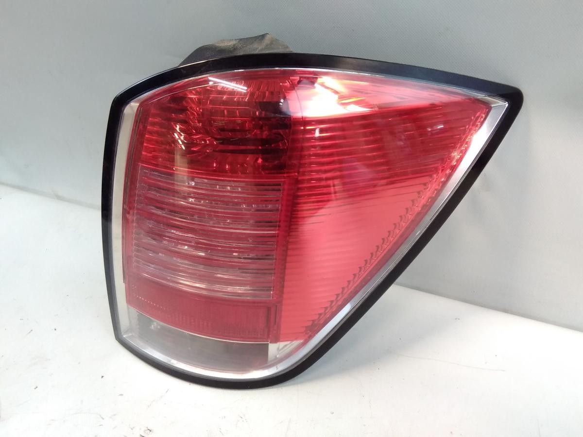 Opel Astra H Kombi Caravan original R&uuml;ckleuchte Heckleuchte rechts Bj.2005