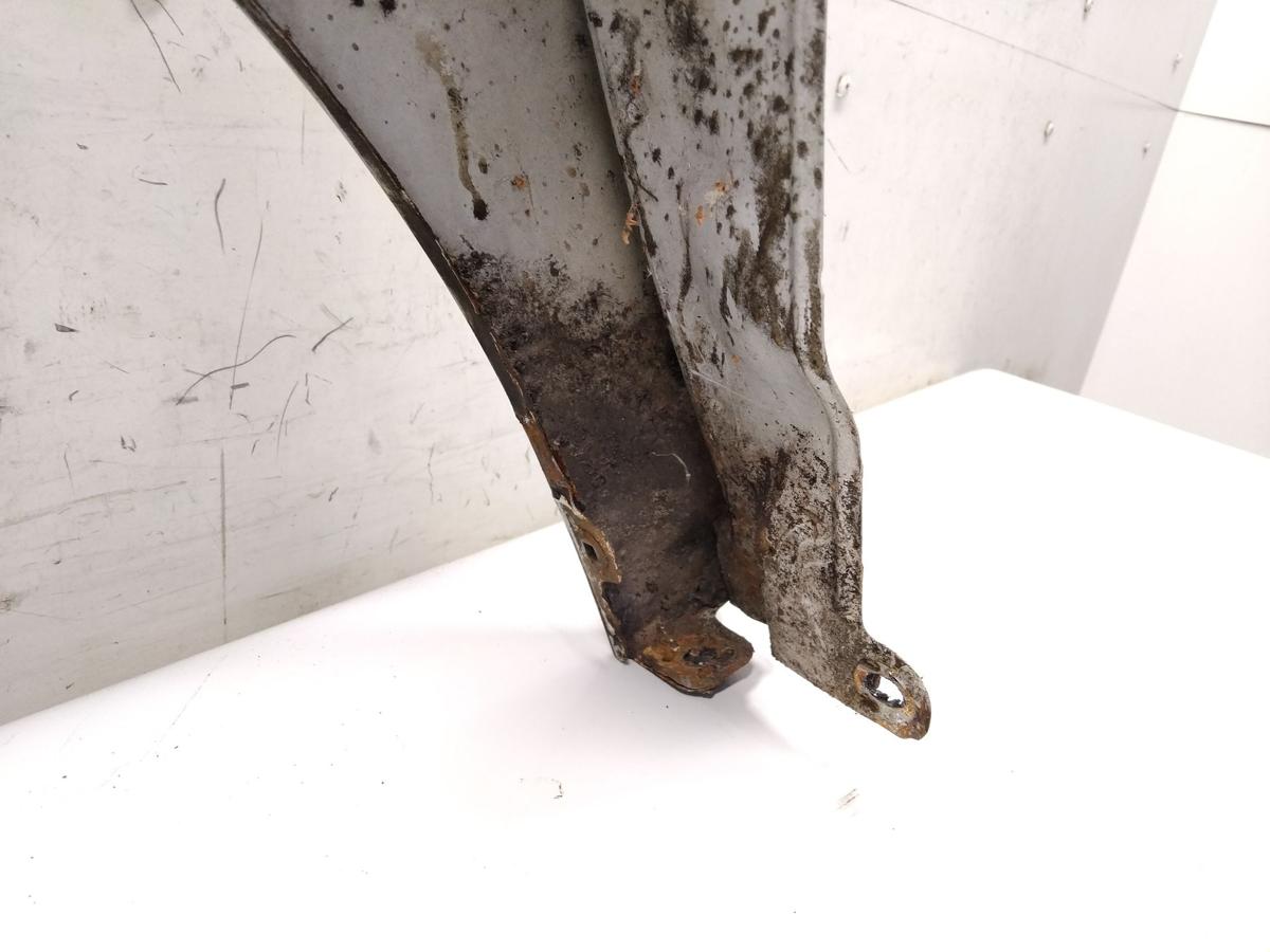 VW Golf 4 1J original Kotfl&uuml;gel vorn rechts LB7Z Satinsilber Metallic BJ2000