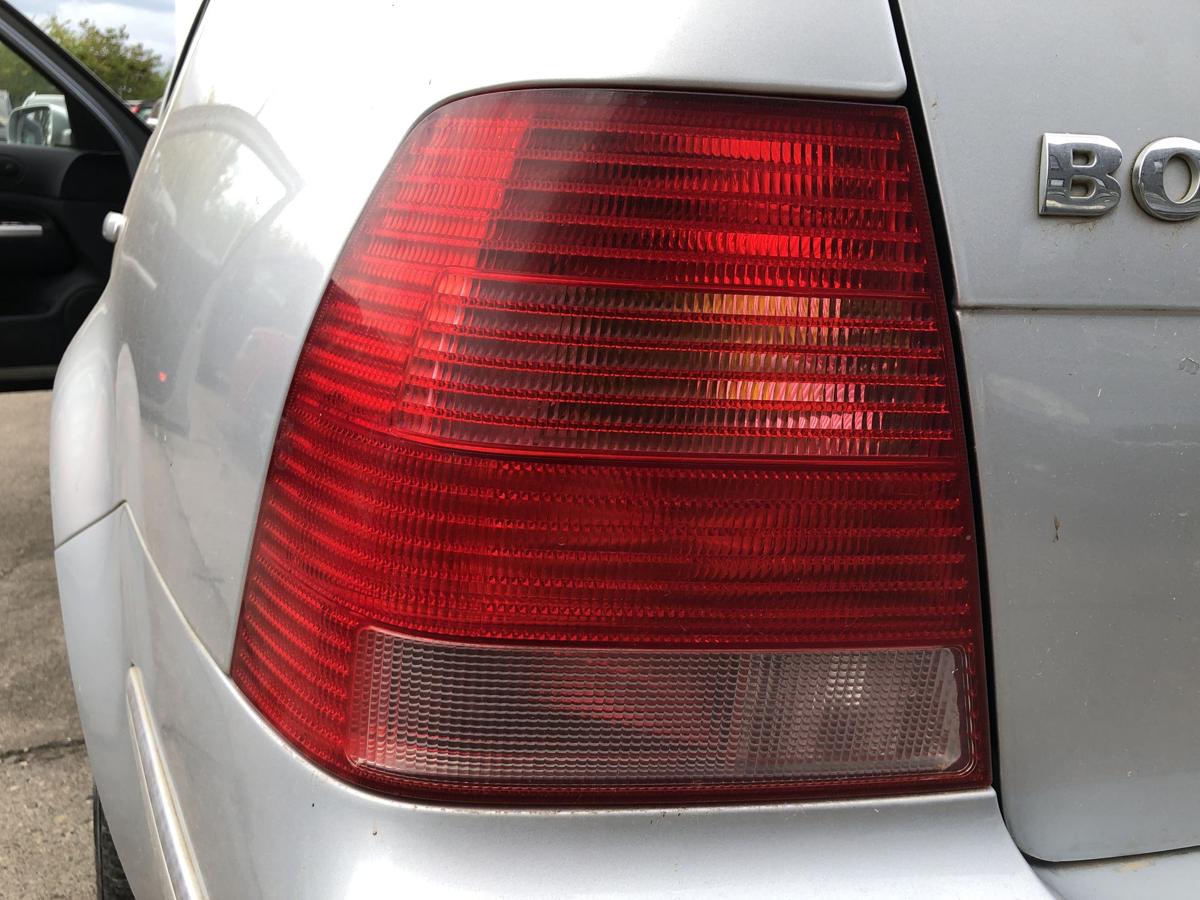 VW Bora 1J R&uuml;ckleuchte links R&uuml;cklicht Heckleuchte Limo Schlusslicht