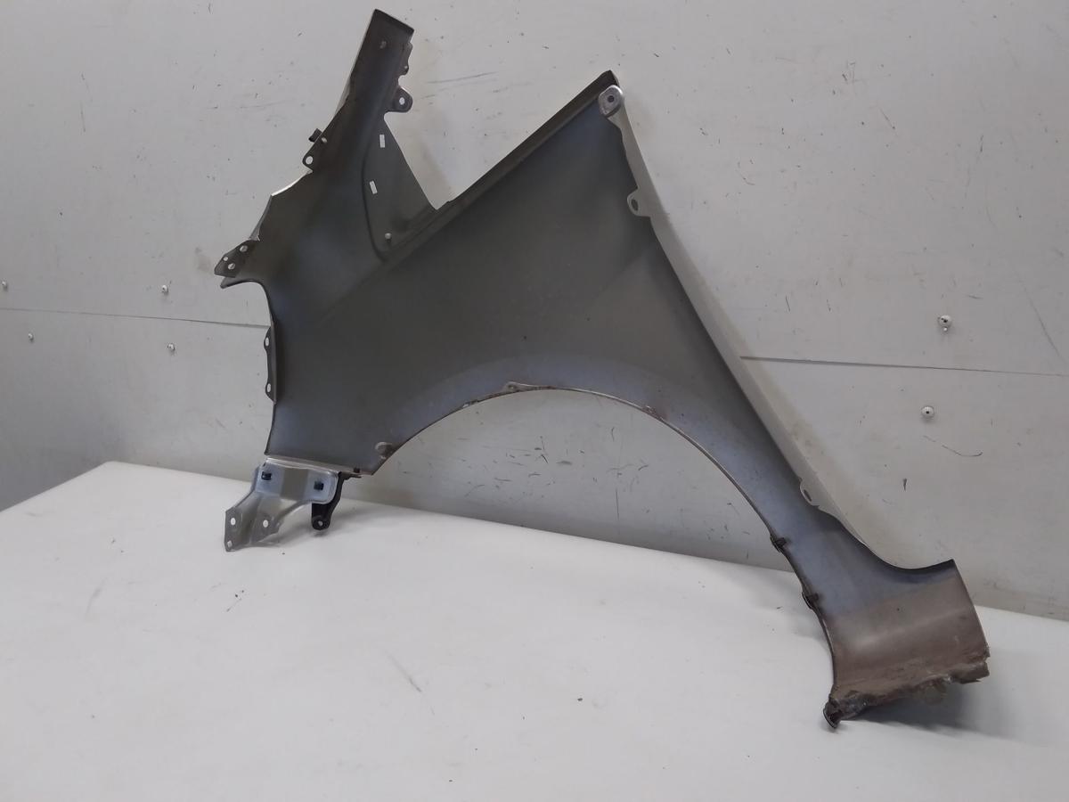 Honda Jazz 2 GG original Kotflügel vorn rechts ohne Blinkerloch BJ2009 silbermetallic