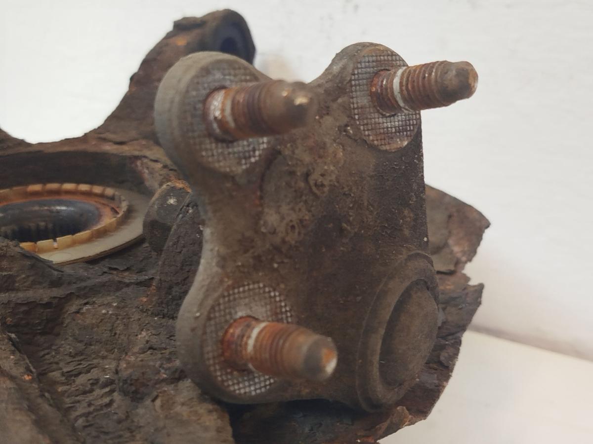 VW Polo 6R Achsschenkel vorn rechts Radlagergeh&auml;use Schwenklager 256x22