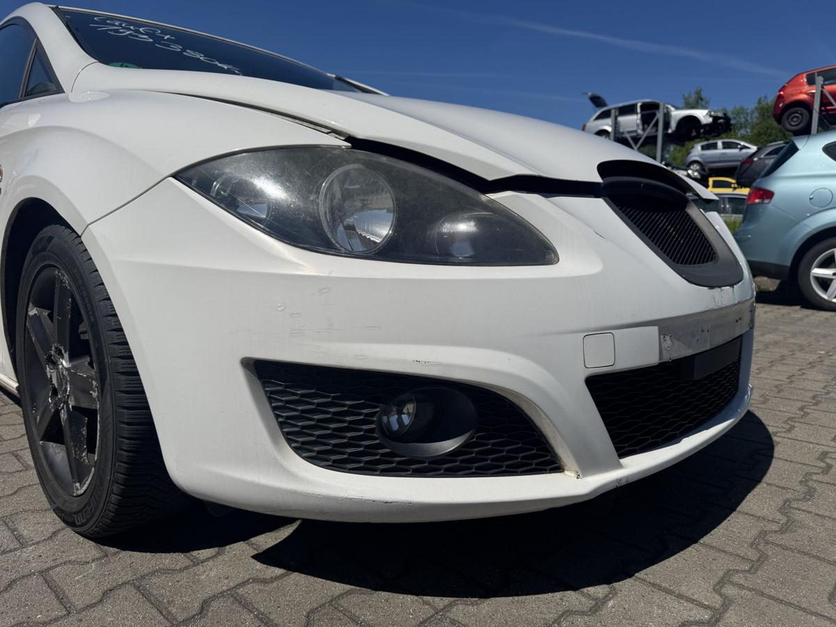 Seat Leon 1P original Sto&szlig;stange Stossf&auml;nger vorn LB9A Candyweiss Bj.2010