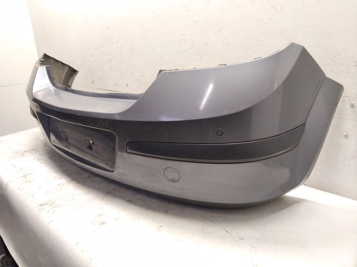 Opel Astra H Sto&szlig;f&auml;nger Sto&szlig;stange hinten Z155 Mondlandgrau 5T Flie&szlig;heck BJ2005