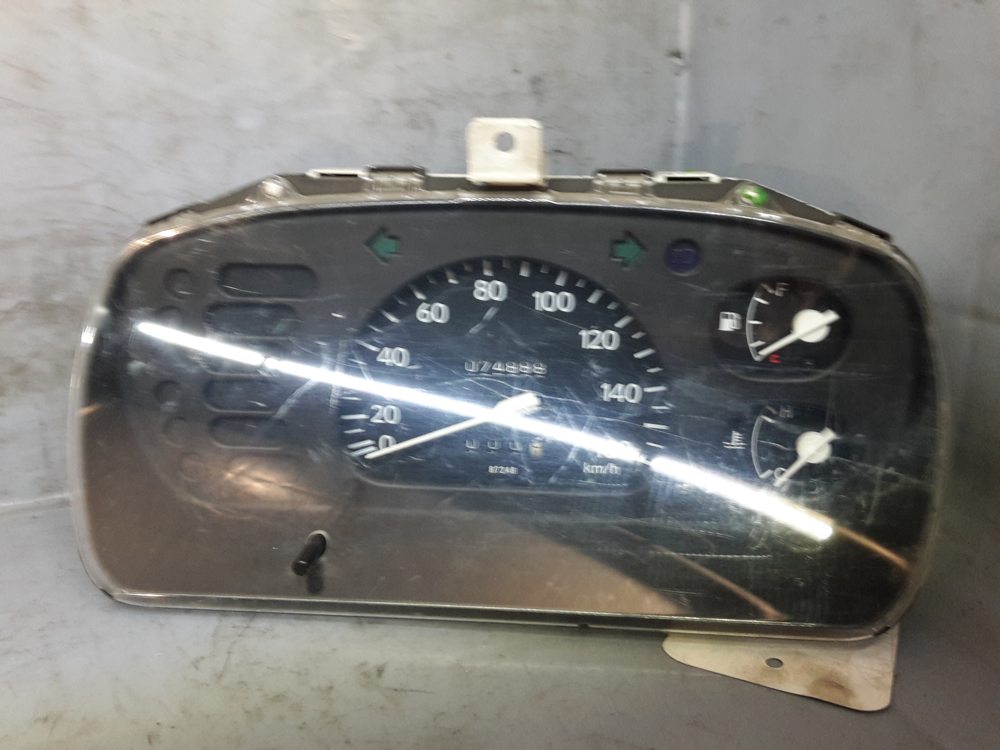 Daihatsu Move L6 Bj. 1999 org. Tachometer Instrumentenkombination