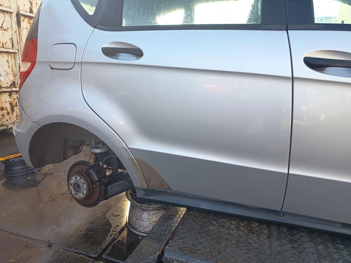 Mercedes A-Klasse W169 original Tür hinten rechts 761 Silber Bj 2007