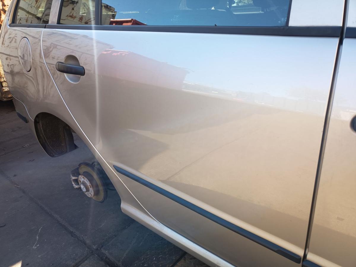 Skoda Fabia 6Y Kombi original T&uuml;r hinten rechts 9201 Sahara Beige Bj 2004
