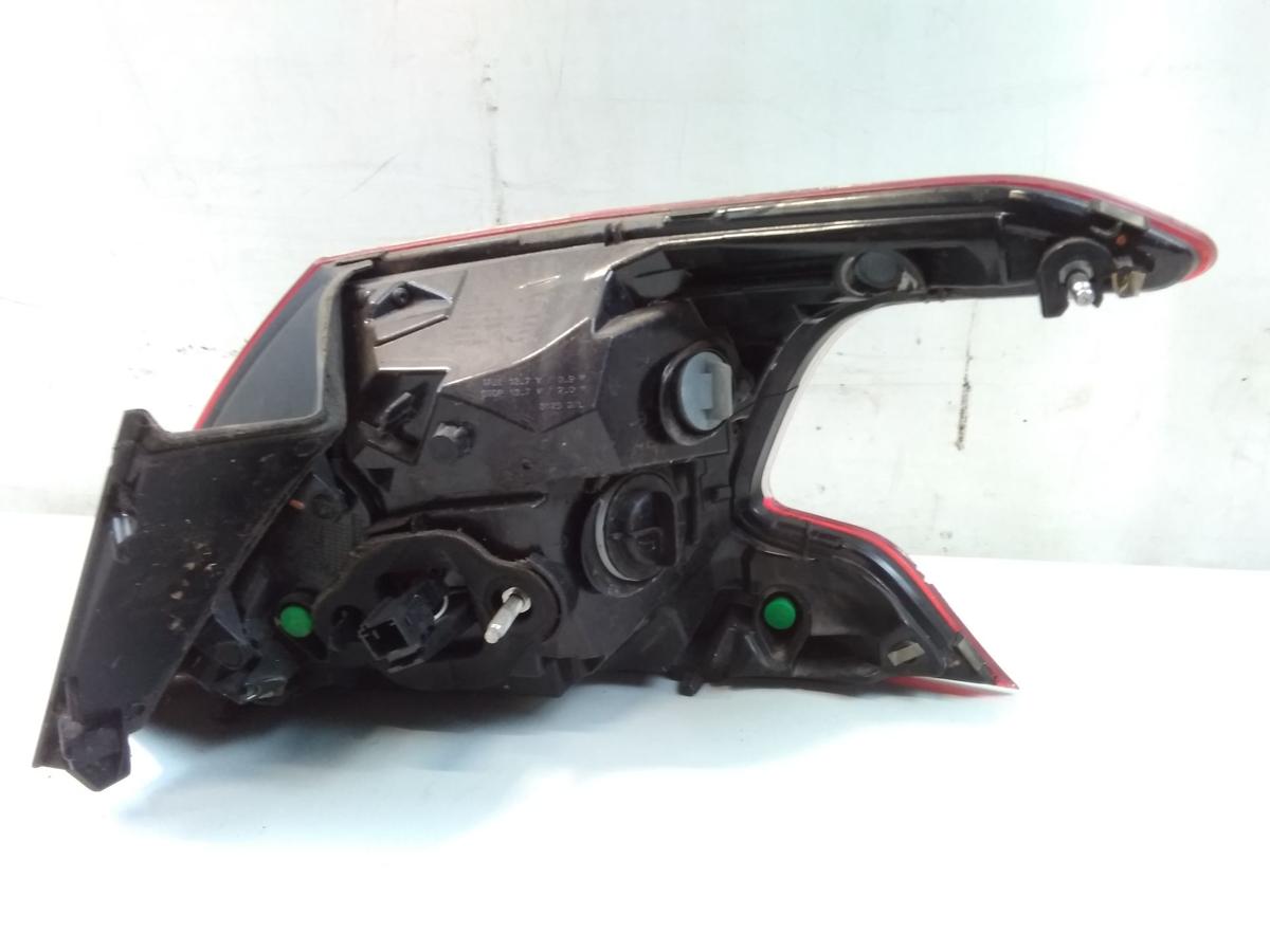 Peugeot 308 II original R&uuml;ckleuchte Heckleuchte links teil-LED Bj.2015