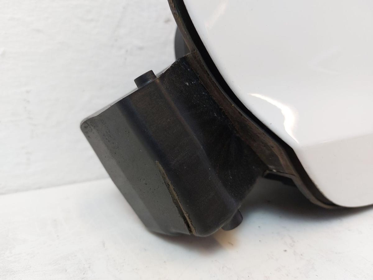 VW Golf Sportsvan AUV ab17 Tankdeckel LC9A Tankklappe Stutzen Tankverschlu&szlig;