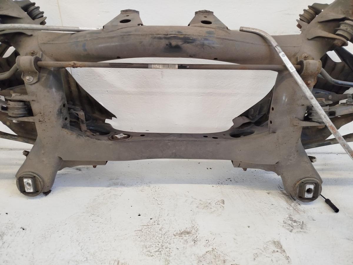 BMW 1er F20 Hinterachse Achstr&auml;ger Hinterachstr&auml;ger mit diversen Lenkern Achse