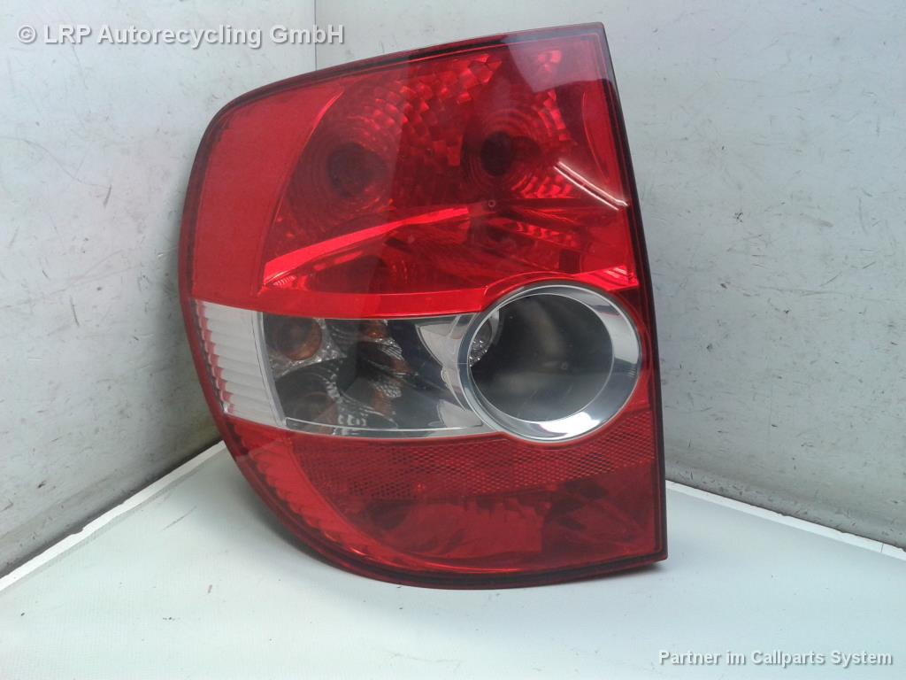 VW Fox 5Z BJ2006 Rückleuchte Schlussleuchte links 5Z0945095A Valeo