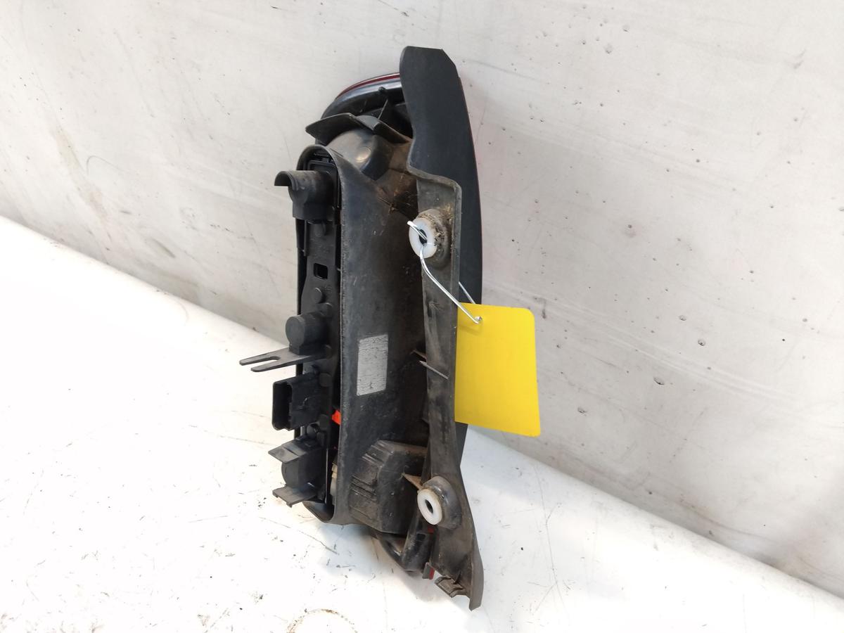 Nissan Micra K12 original R&uuml;ckleuchte Schlussleuchte rechts 5t&uuml;rig BJ2003