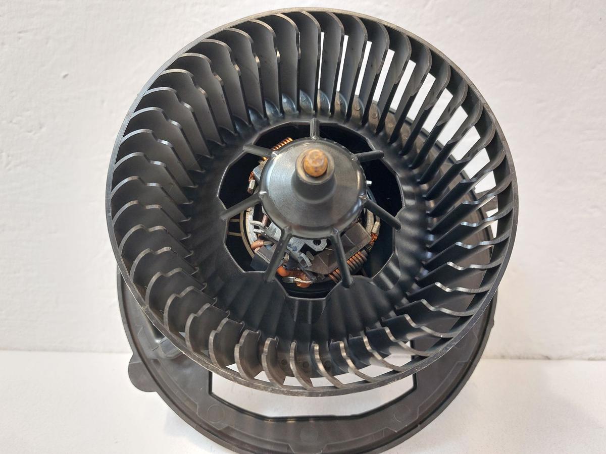 VW Golf 7 VII 5G AU Variant Gebläsemotor Innenraum Heizgebläsemotor OEM Valeo