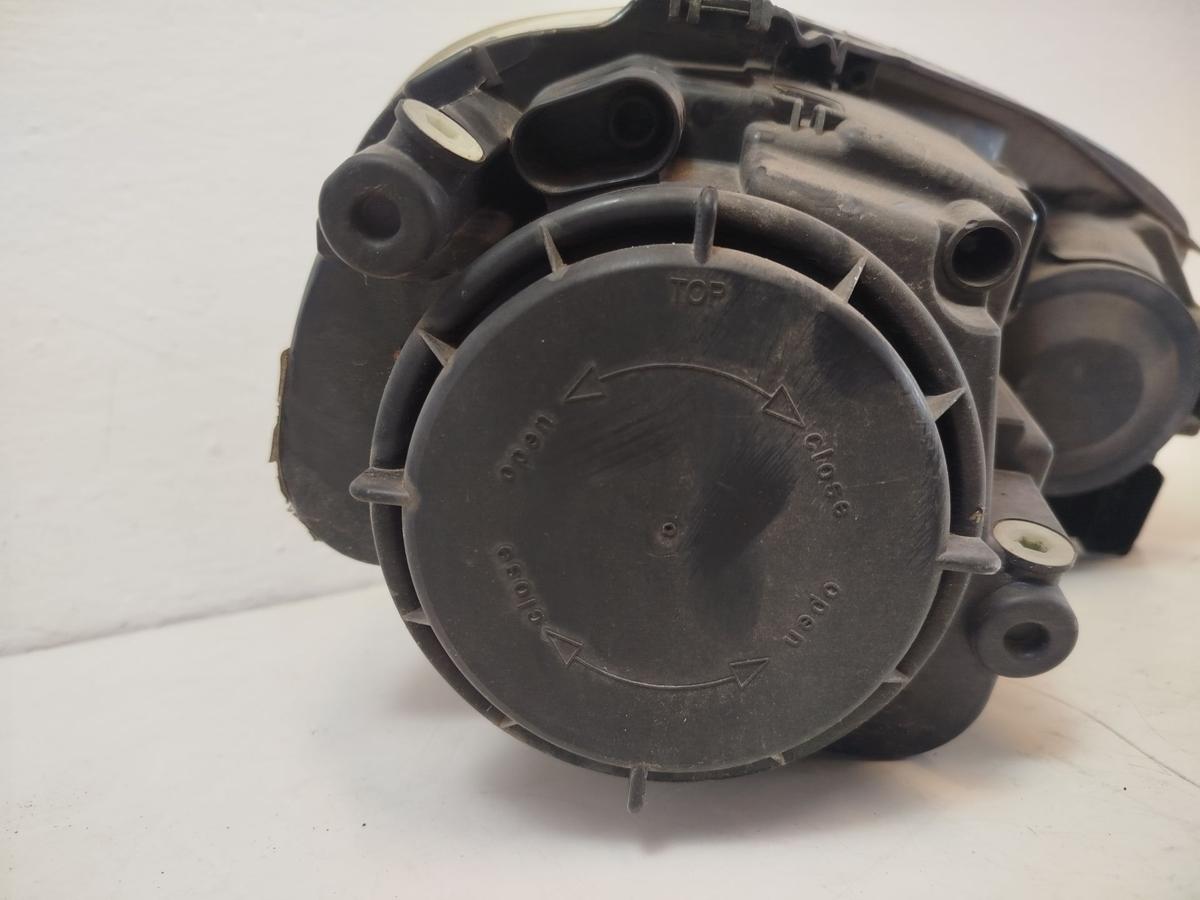 VW Golf 5 V 1K Scheinwerfer links Hauptscheinwerfer schwarze Version Hella Tr&uuml;b