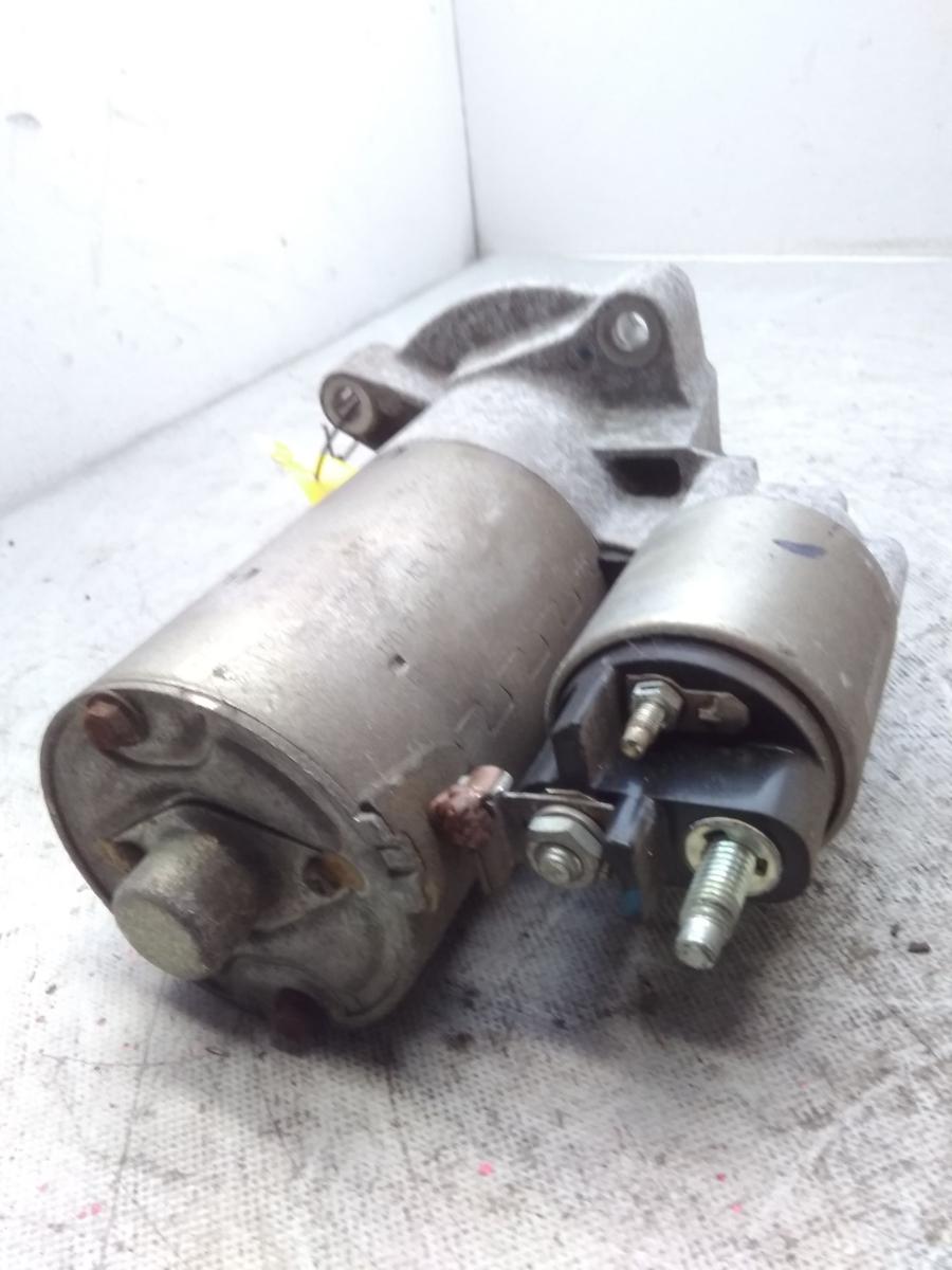 Citroen C4 Anlasser Starter 9647982880 0001112041 BOSCH 1.4 65kw BJ2007