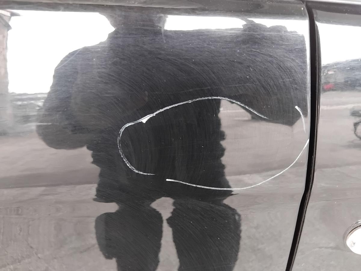 Lancia Musa Tür vorn rechts Beifahrertür BJ2009 schwarzmetallic 601 nero masaccio