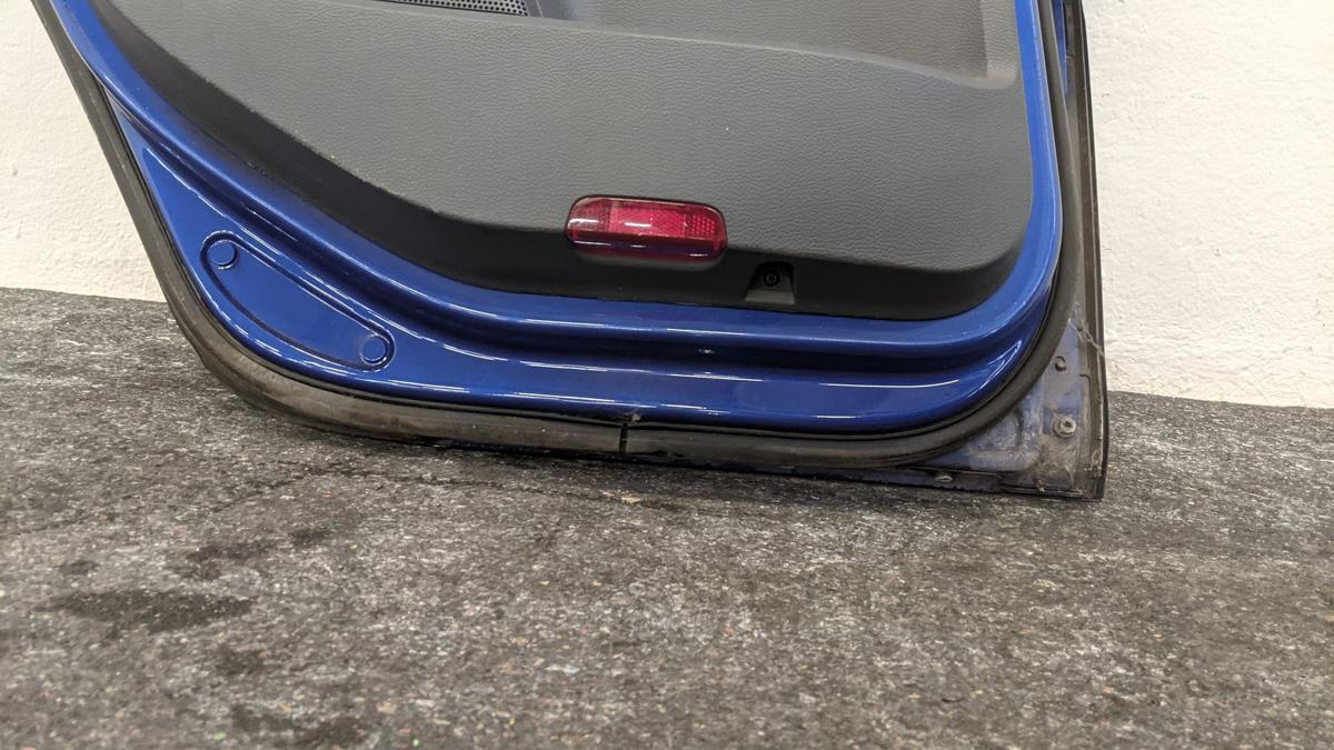 VW Golf 5 V 1K T&uuml;r hinten links Rohbau LC5J LASER BLUE MET