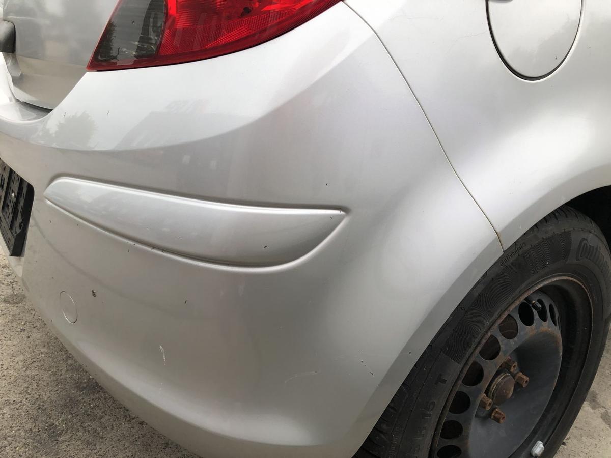 Opel Corsa D Sto&szlig;f&auml;nger hinten Hecksch&uuml;rze nur f&uuml;r 3 t&uuml;rer 2AU Starsilber