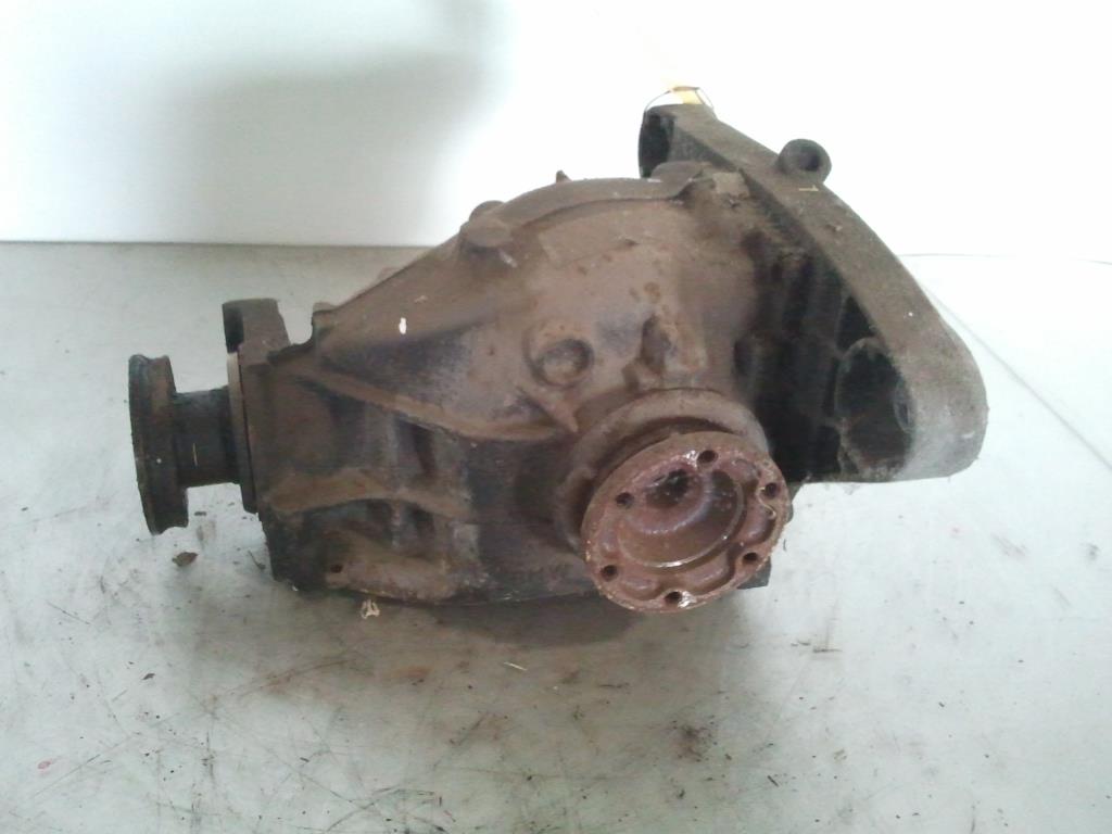 BMW 5er E39 523i original Differential Hinterachgetriebe 2.5 M52 125kw BJ1999