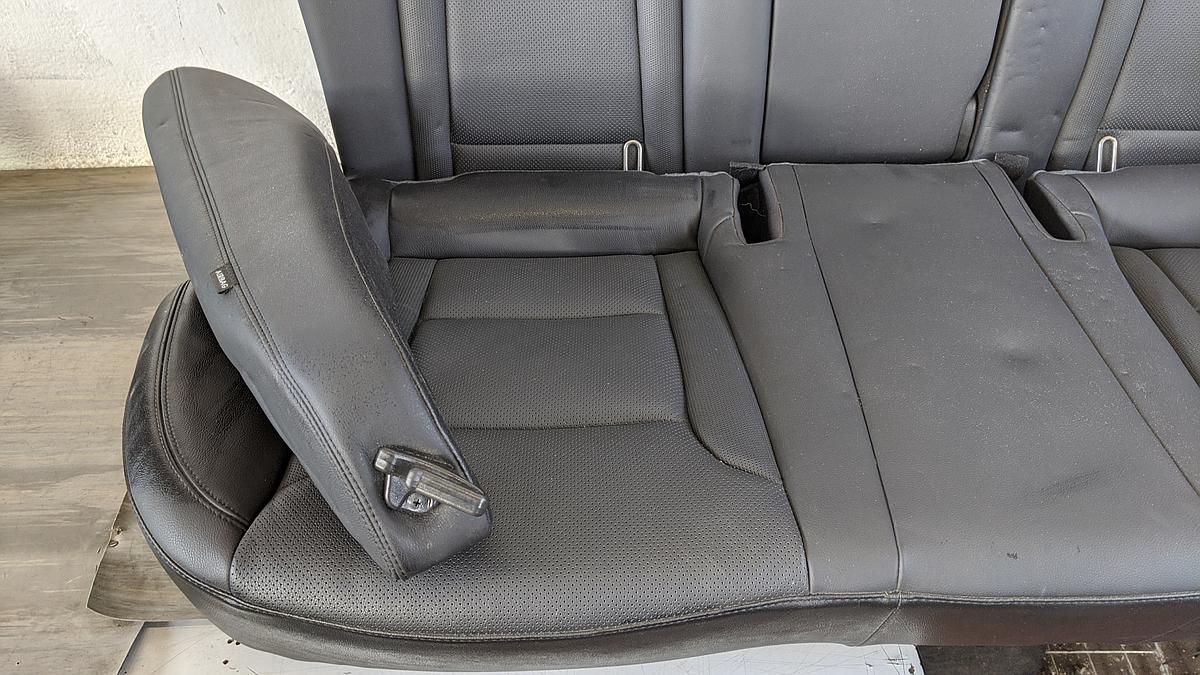 Hyundai i40 CW R&uuml;cksitz Sitzbank hinten Leder Heizung ohne Test