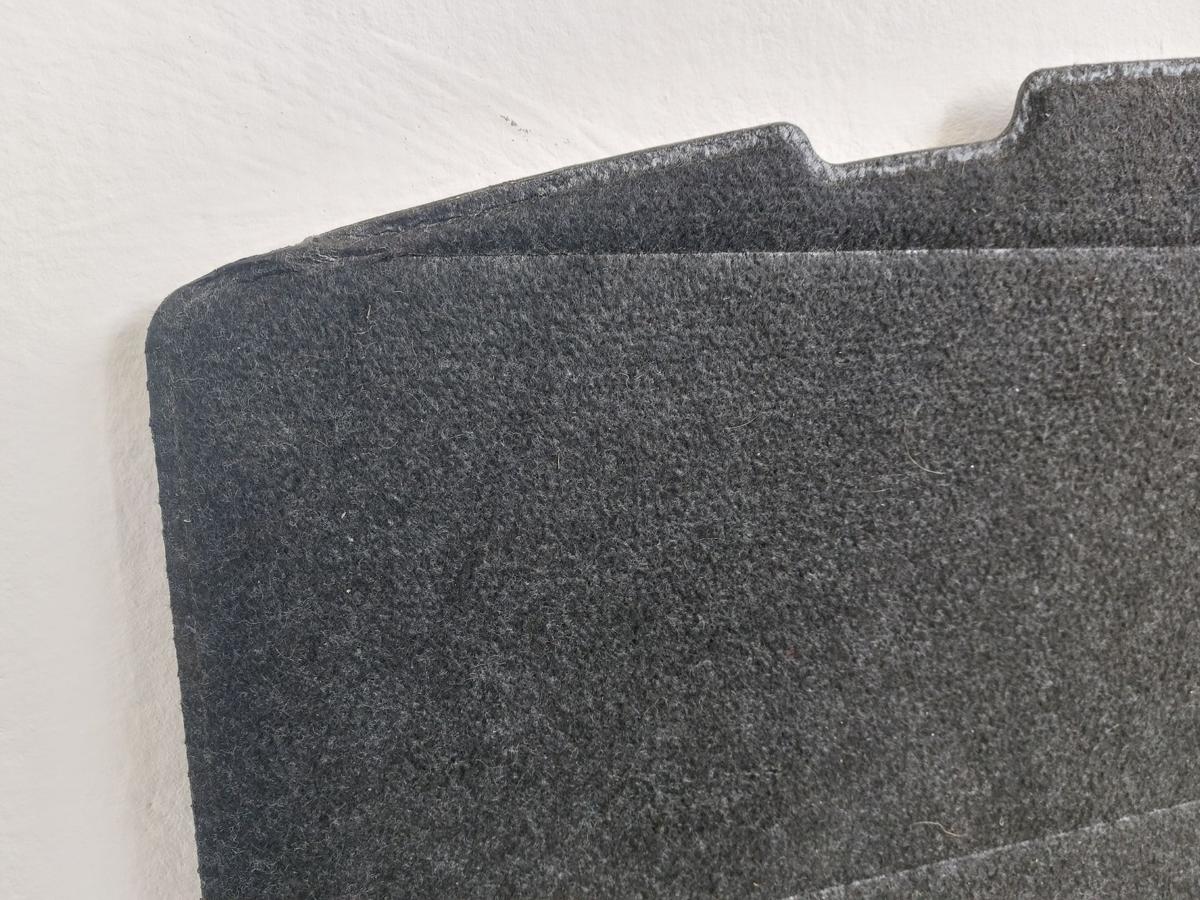 Toyota Yaris XP13 Zwischenboden Kofferraum Abdeckung Pannenset Reserverad