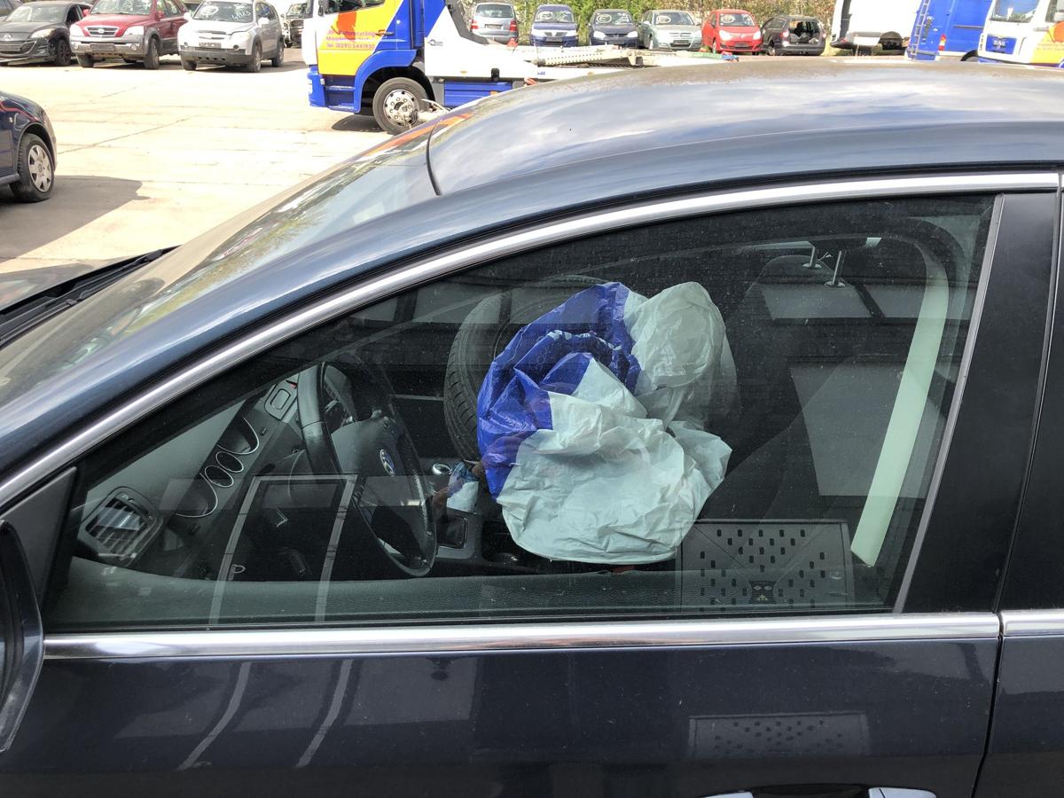 VW Passat 3C B6 T&uuml;rscheibe vorn links Seitenscheibe Scheibe Colorglas