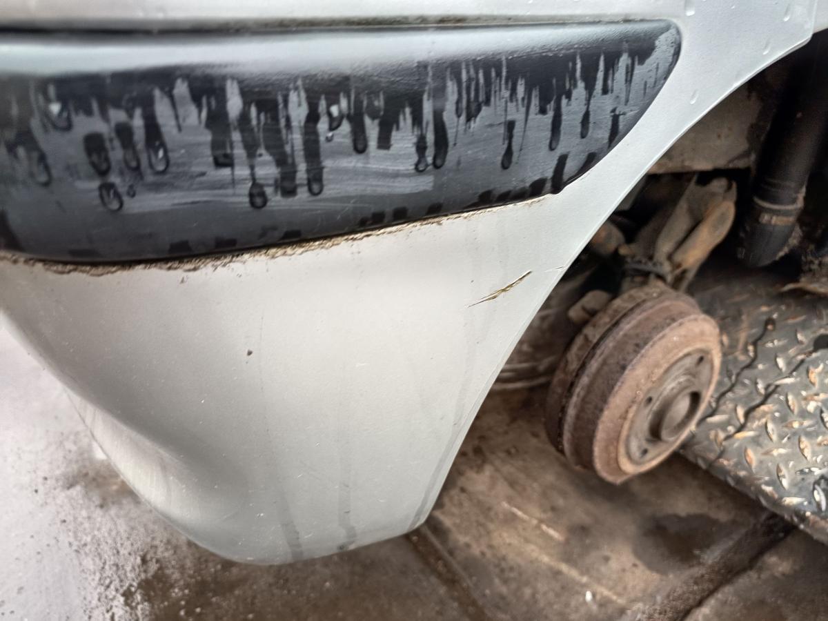 Peugeot 106 original Sto&szlig;stange hinten EZR Aluminiumgrau Baujahr 2002