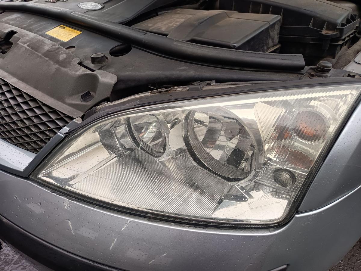 Ford Mondeo III original Hauptscheinwerfer links Halogen Frontlicht Bj 2003