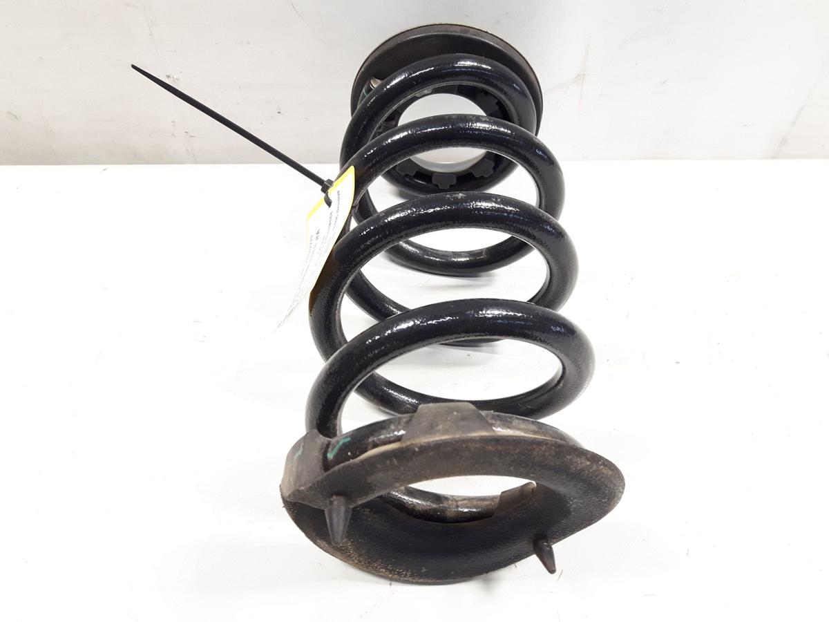 Tesla Model Y Performance original Schraubenfeder Hinterachse 1188475-00-D Bj.2022