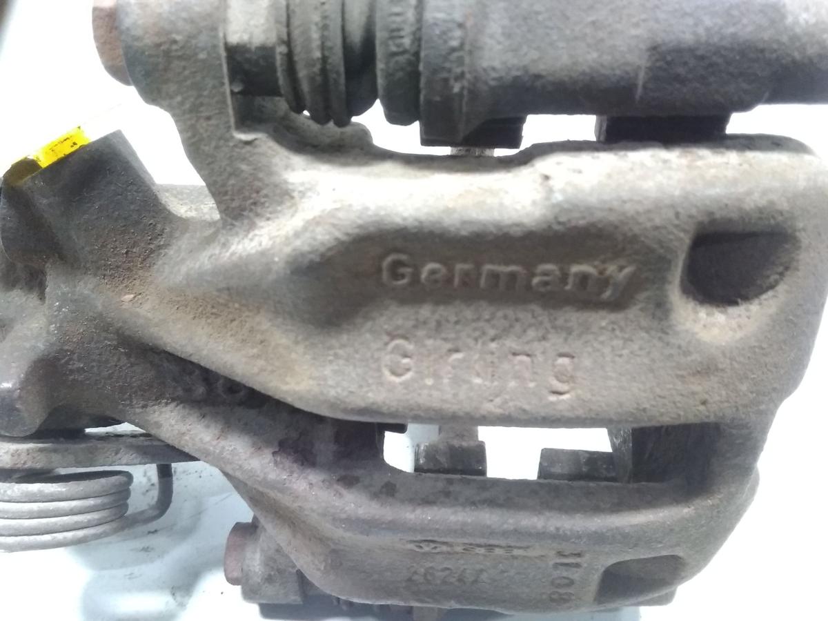 Audi A8 4D D2 original Bremssattel Hinterachse rechts 2.8 128kw Girling Bj.1994