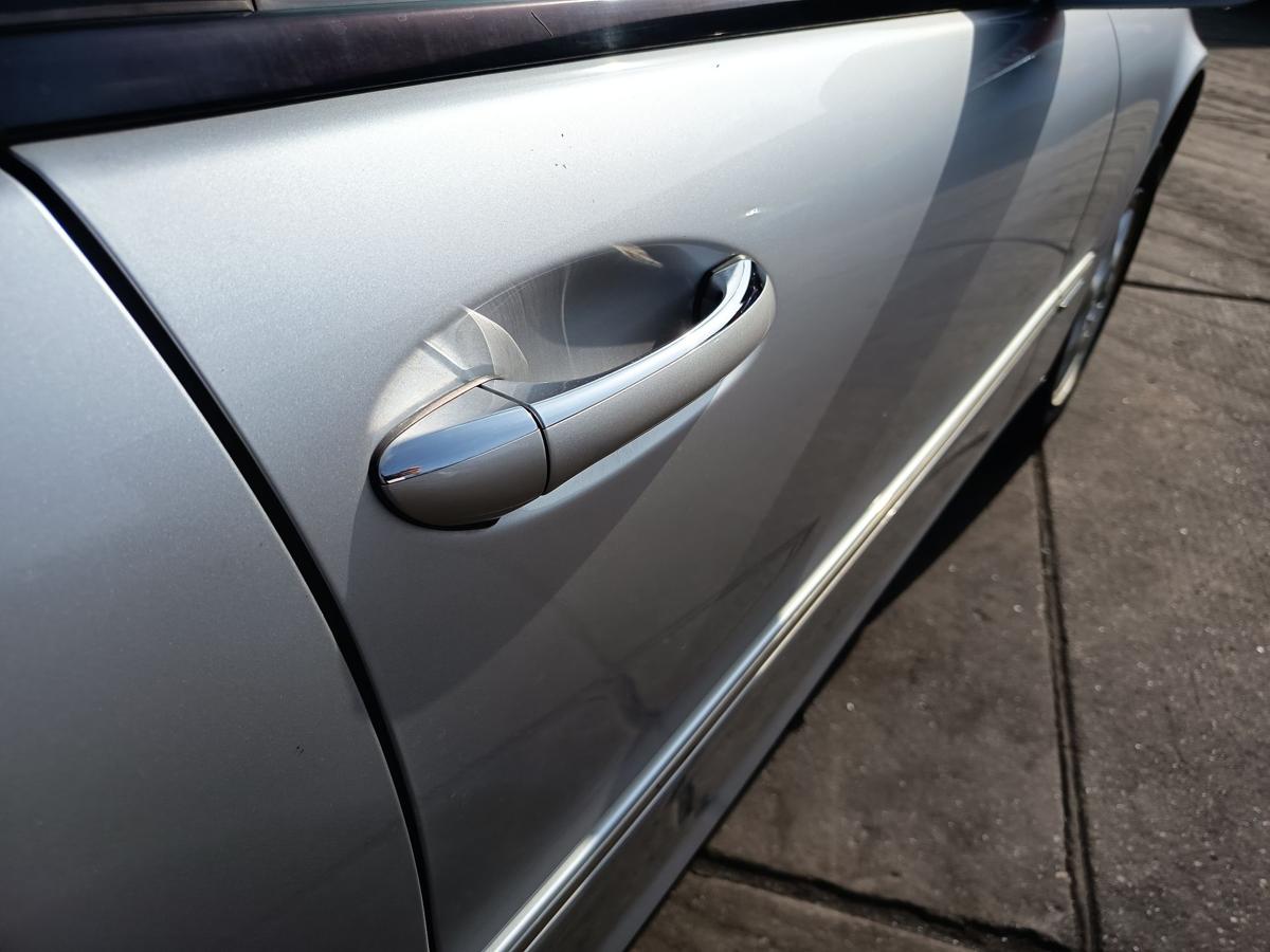 Mercedes S/W203 original T&uuml;r vorn rechts Beifahrer 744 Brillantsilber Bj 2002
