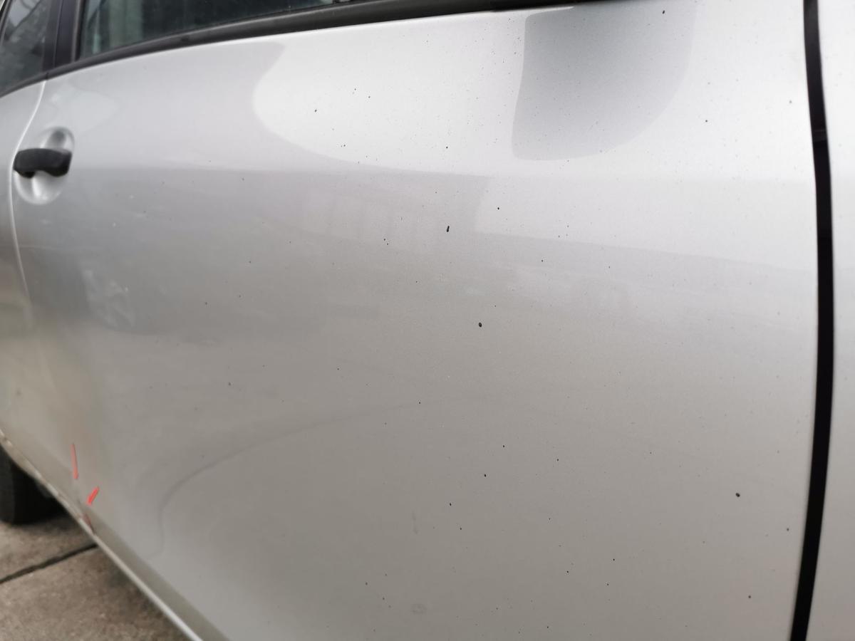 Toyota Yaris XP9 Beifahrertür Autotür Tür vorn rechts 1E7 SilverPearl FRA TEXT