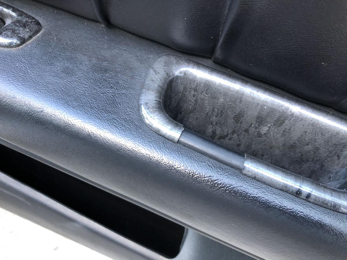 Mitsubishi Galant EA0 Avance Lederausstattung Limo Leder schwarz Ledersitze