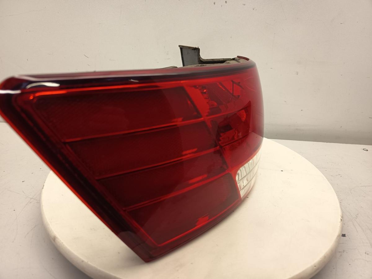 Hyundai Sonata 5 NF Bj 2009 original R&uuml;ck-Heck-Schlussleuchte links aussen