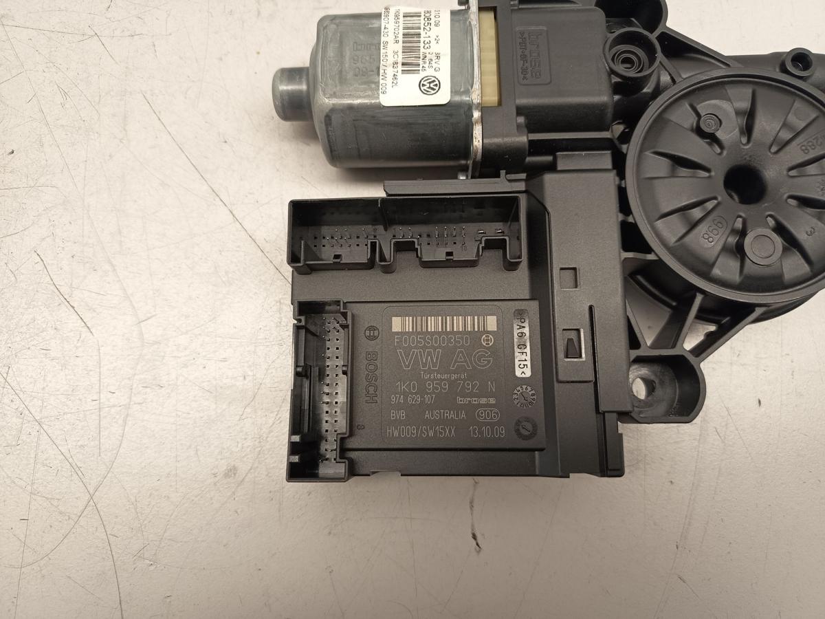 VW Passat 3C original Motor Fensterheber vorne rechts 1K0959792N Bj 2009