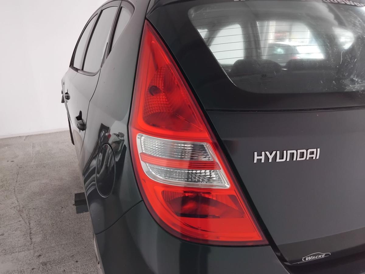 Hyundai i30 FD original Rückleuchte Heckleuchte links Fließheck BJ2010
