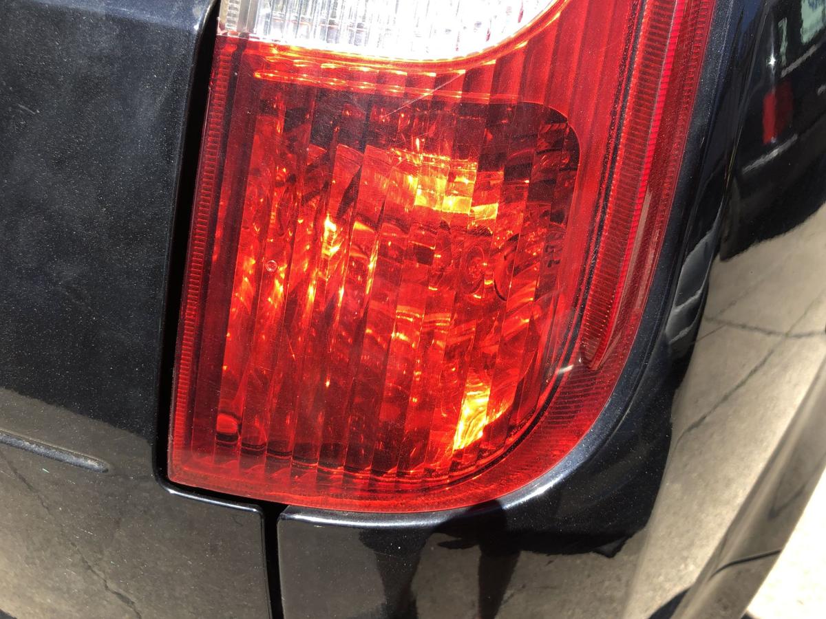 Ford Focus C Max DM2 R&uuml;ckleuchte rechts R&uuml;cklicht Heckleuchte bis 2007