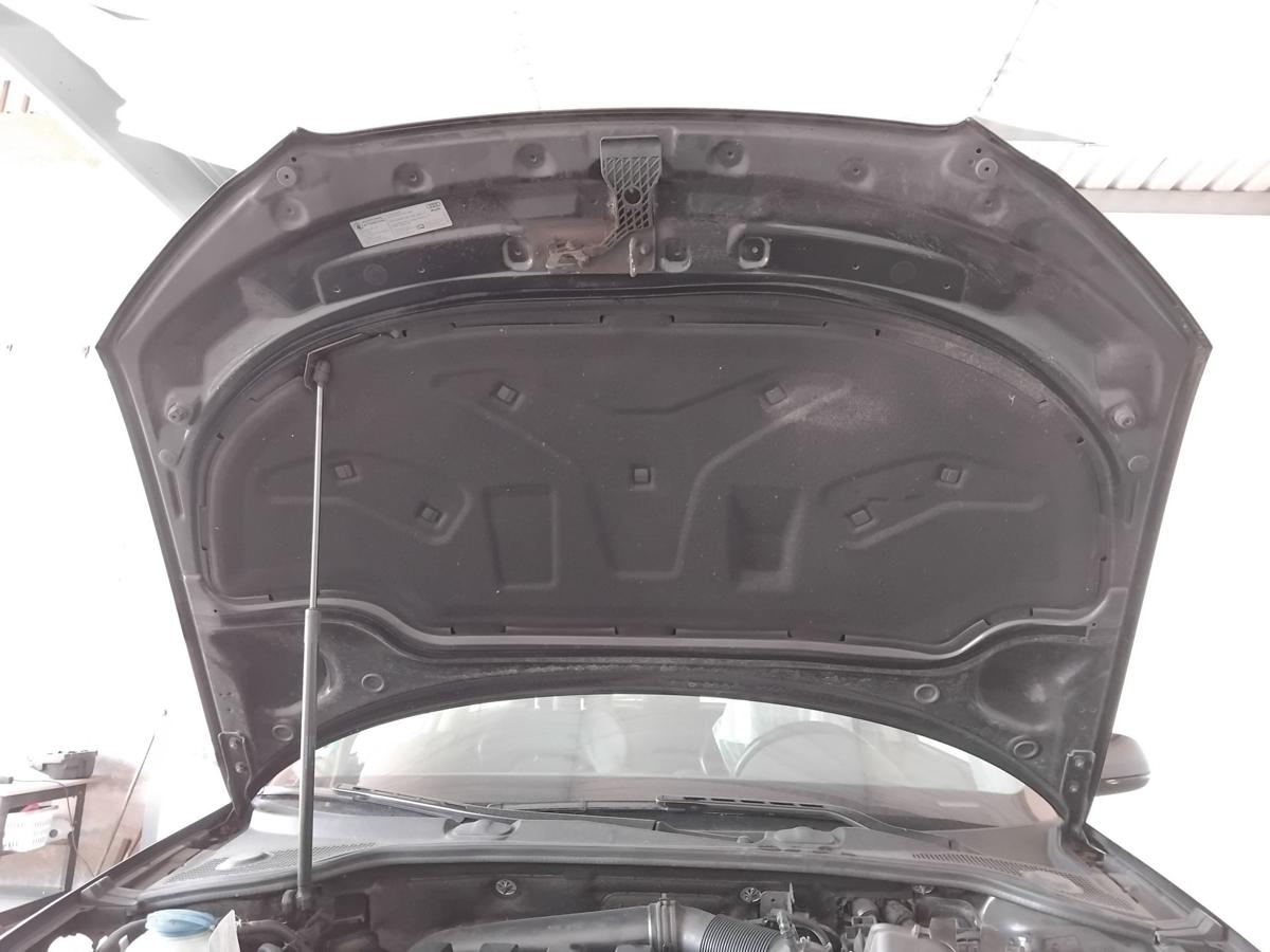 Audi A3 8P original Motorhaube Deckel vorn Facelift LY9B Brillantschwarz BJ2010