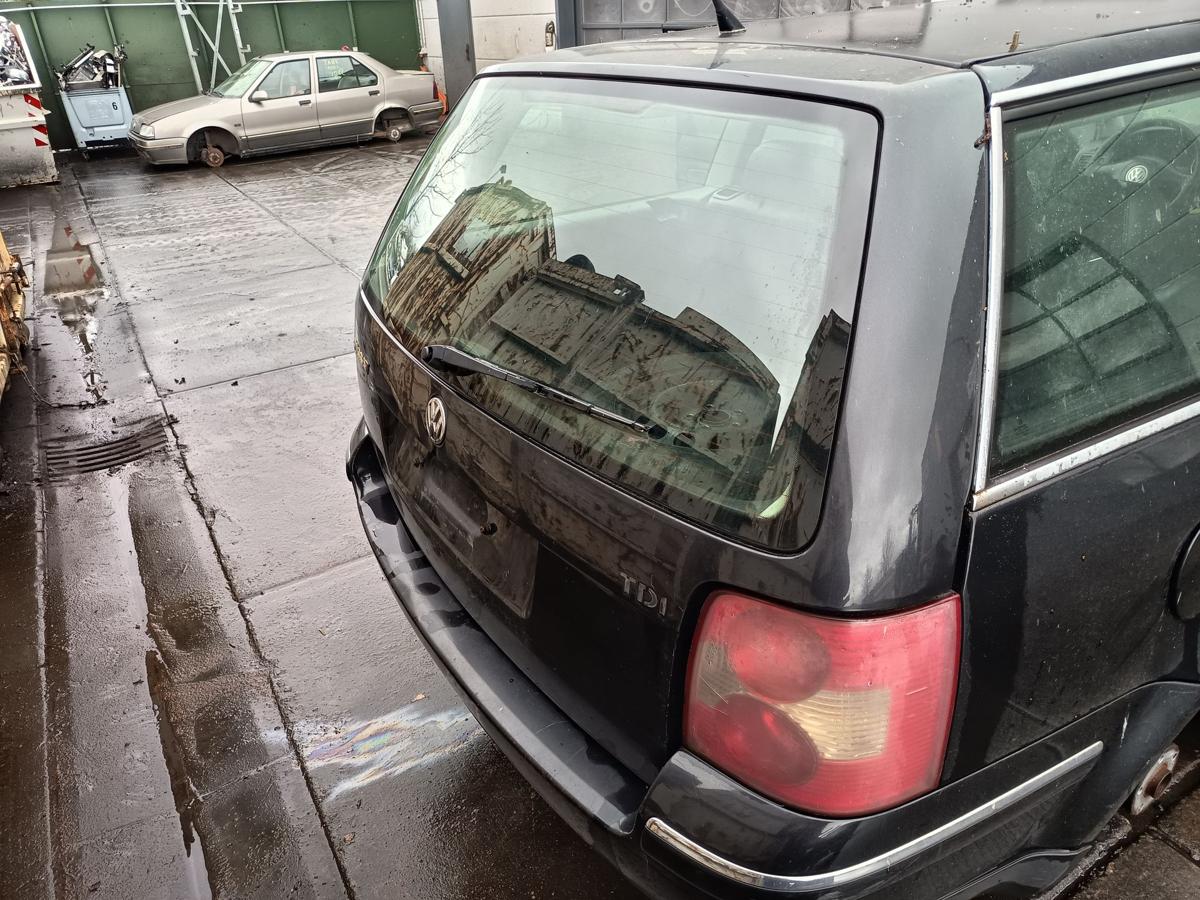 VW Passat 3BG original Heckklappe mit Scheibe C9Z Black Magic Bj 2003