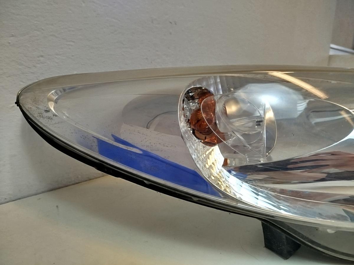 Peugeot 206+ Scheinwerfer vorn rechts Frontscheinwerfer Lampe Licht vorn Halogen