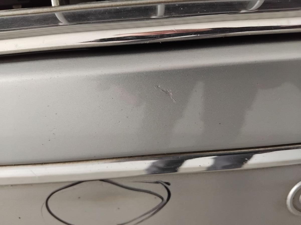 Ford Mondeo 4 BA7 original Sto&szlig;stange Sto&szlig;f&auml;nger vorn mit PDC Grill BJ2007 Cosmic Silber