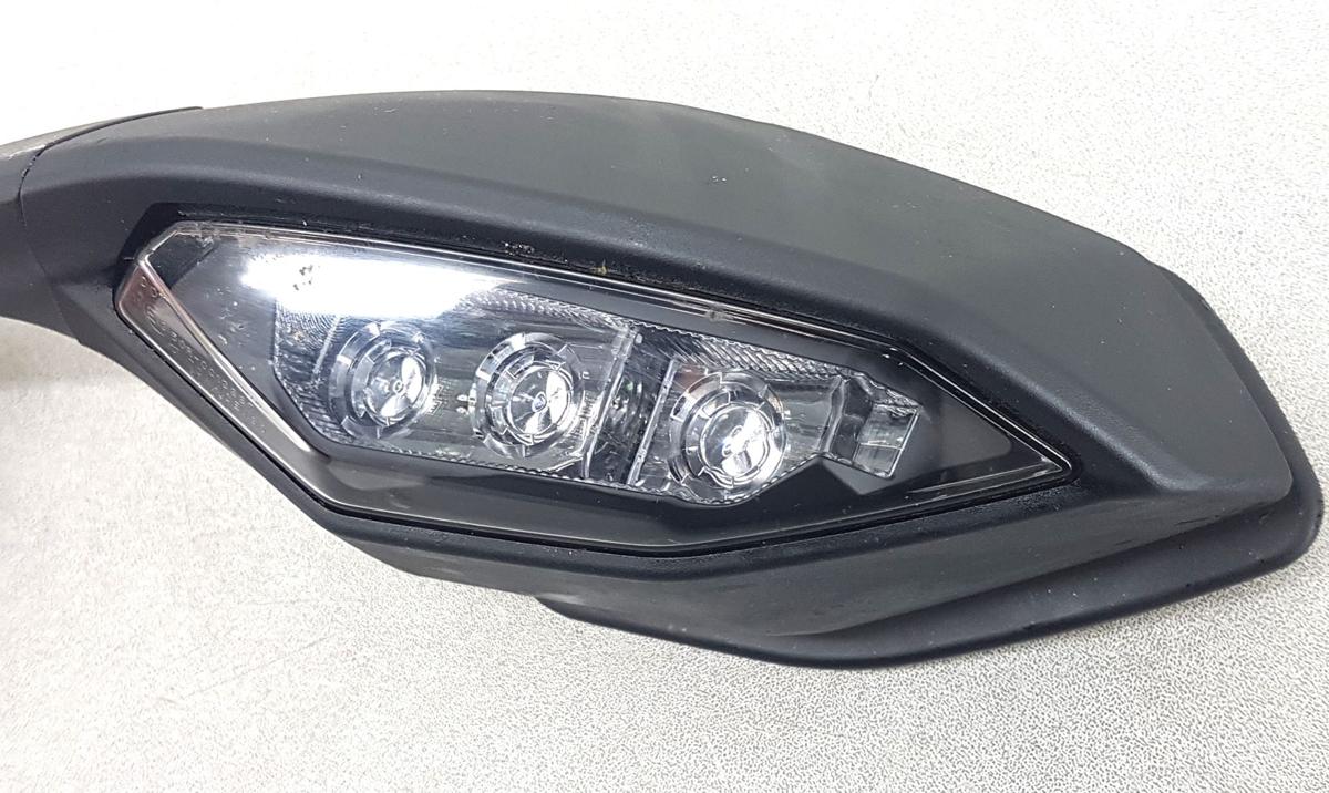 Yamaha YZF R1 RN65 Spiegel links mit Blinker Bj2022 unlackiert schwarz 2 Pins