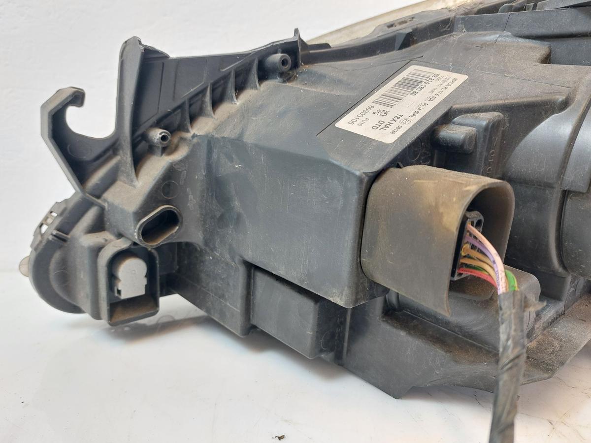Peugeot 3008 I Typ 0U Scheinwerfer rechts Frontscheinwerfer Halogen Valeo Trüb
