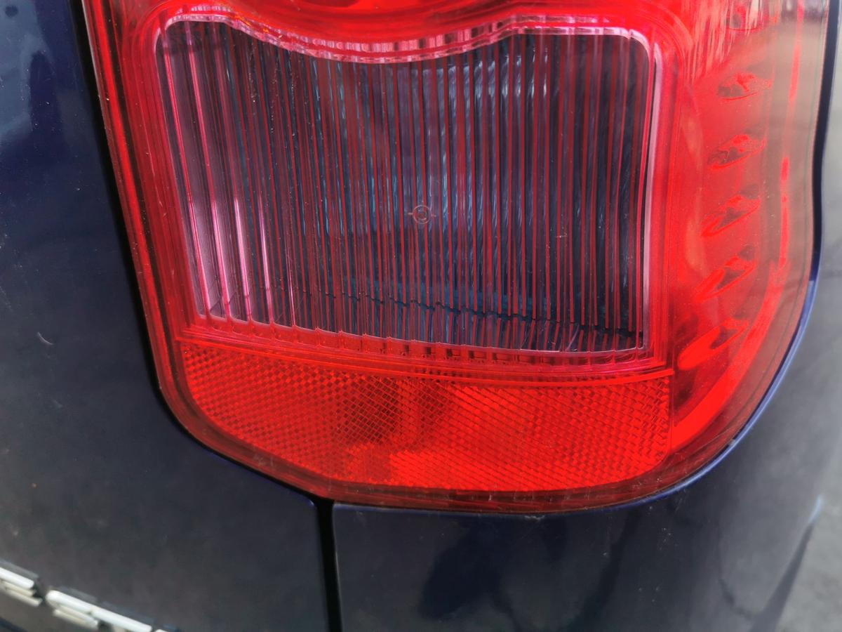 Mitsubishi Space Star DG0 R&uuml;ckleuchte Schlussleuchte R&uuml;cklicht rechts ab Bj 2002