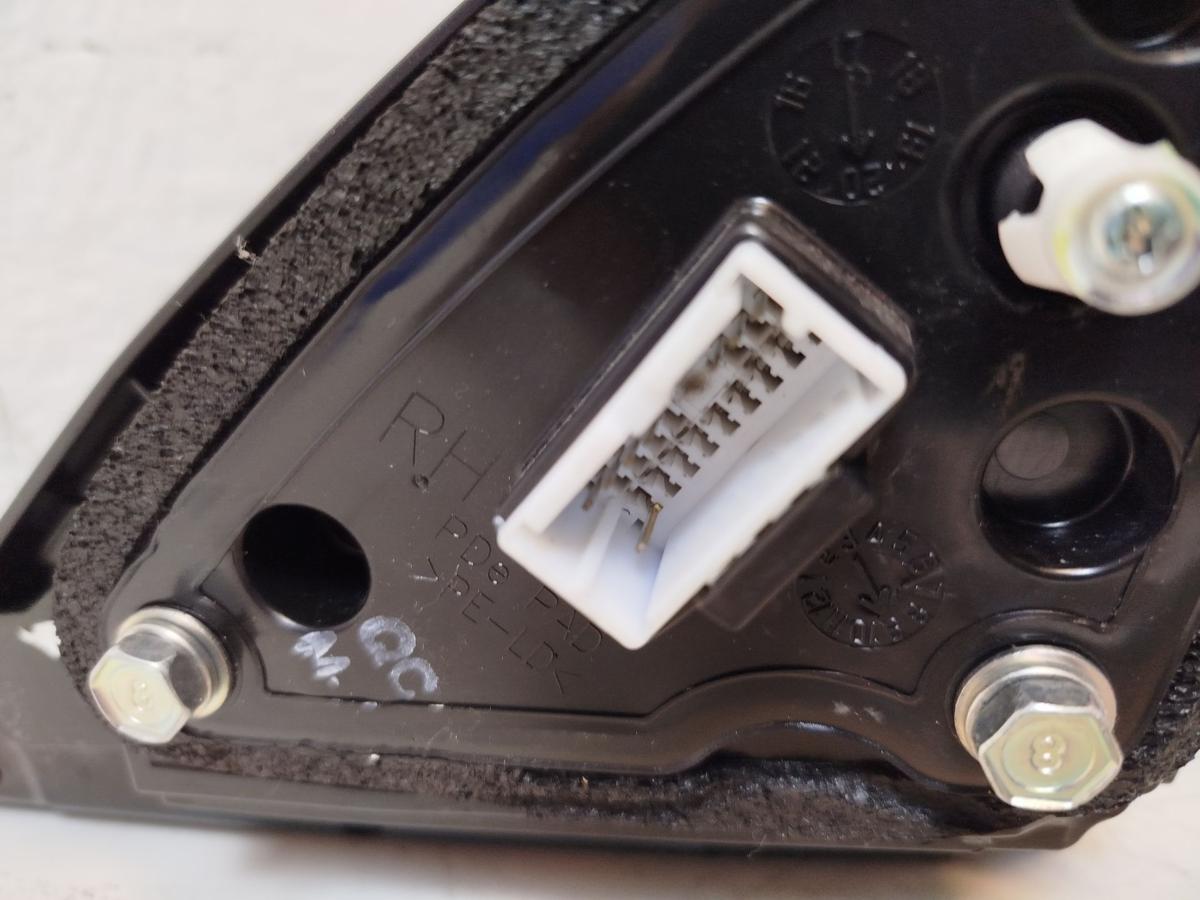 Hyundai i30 PD Mild Hybrid Aussenspiegel rechts R&uuml;ckspiegel elek DARK KNIGHT